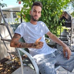 Meet your Posher, Cristian